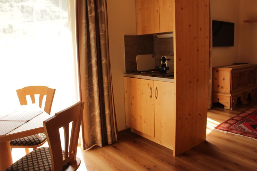 Haus Hintertux Hotel Eksteriør billede